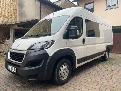 Gebraucht Peugeot Boxer Premium 163 PS (119 kW) 2019 Weiß Van