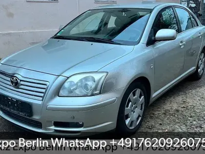 Gebraucht Toyota Avensis Executive 129 PS (94 kW) 2005 Gold Limousine