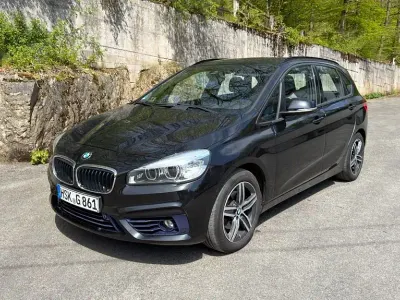 Brugt BMW 218 Active Tourer Sport Line 136 HK (100 kW) 2015 Sort MPV
