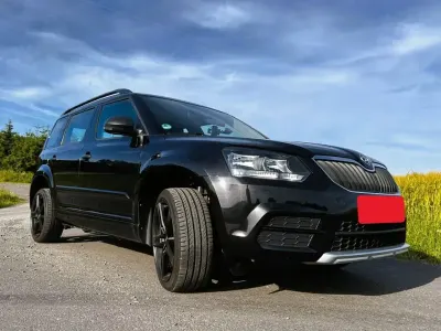 Gebraucht Skoda Yeti Active 105 PS (77 kW) 2015 Schwarz SUV