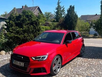 Second-hand Audi S3 Sport 300 CP (220 kW) 2019 Roșu Berlinǎ