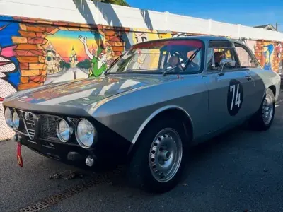 Gebraucht Alfa Romeo 2000 179 PS (131 kW) 1974 Grau Coupé