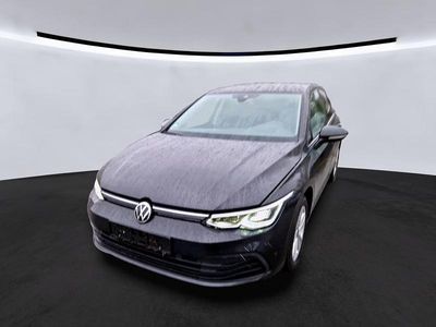 Schwarz Gebraucht 2023 VW Golf Life Limousine | 20.930 € (Fairer Preis)