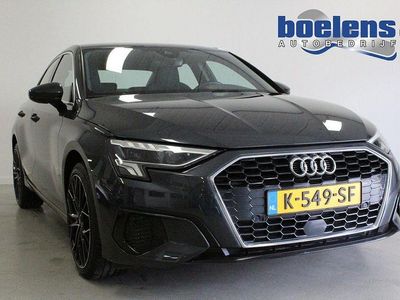 Gebraucht Audi A3 Business 110 PS (80 kW) 2021 Grau Limousine