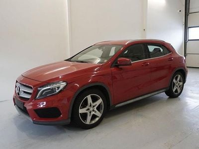 Gebraucht Mercedes GLA220 170 PS (125 kW) 2014 Rot SUV