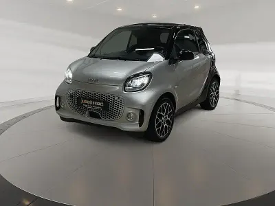 Gebraucht Smart ForTwo Electric Drive Pulse 60 kW (82 PS) 2024 Bodypanels in cool silver (metallic) Cabrio