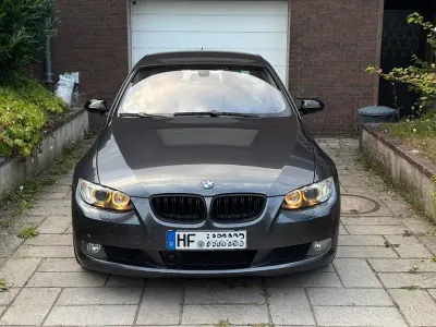 Gebraucht BMW 325 Performance 218 PS (160 kW) 2006 Grau Coupé