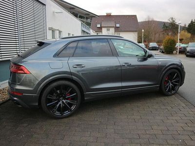 Usata Audi Q8 S-Line 286 CV (210 kW) 2022 Grigio SUV