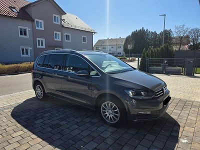 Usata VW Touran Highline 150 CV (110 kW) 2023 Grigio Monovolume