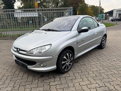 Gebraucht Peugeot 206 CC Quiksilver 109 PS (80 kW) 2005 Silber Cabrio