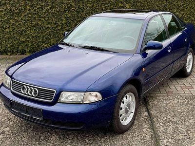 Gebraucht Audi A4 101 PS (74 kW) 1998 Blau Limousine