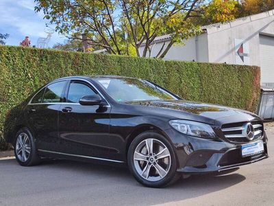 gebraucht Mercedes C300e de Aut.*NAVI*LED*KAMERA*KEYLESS*SHZ*LEDER*