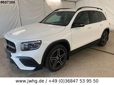 Mercedes GLB220