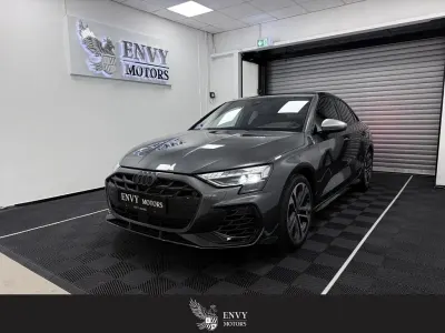 Gebraucht Audi S3 Ambiente 333 PS (244 kW) 2025 Grau Limousine
