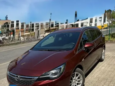 Używany Opel Astra 160 KM (117 kW) 2018 Czerwony Kombi