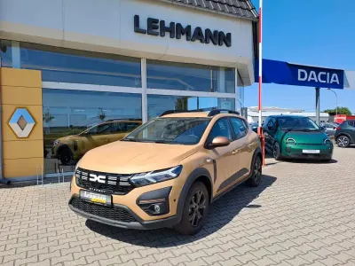 Nowe Dacia Sandero Extreme 91 KM (66 kW) 2025 Beżowy Sedan/Limuzyna