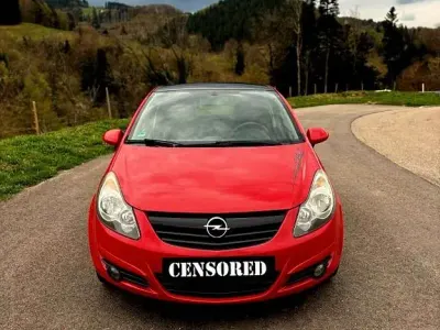 Gebraucht Opel Corsa Color Edition 80 PS (58 kW) 2009 Rot Kleinwagen