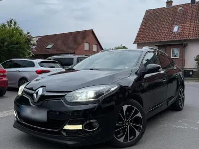 Gebraucht Renault Mégane GrandTour Bose Edition 131 PS (96 kW) 2014 Schwarz Kombi