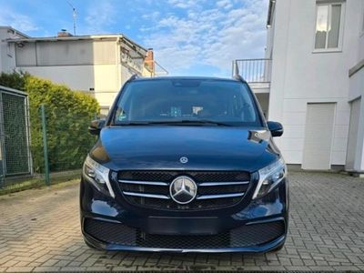 Gebraucht Mercedes V250 Avantgarde 190 PS (139 kW) 2022 Blau Van / Kleinbus