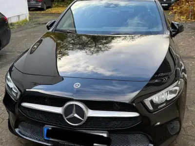 Gebraucht Mercedes A220 190 PS (139 kW) 2019 Schwarz Kleinwagen