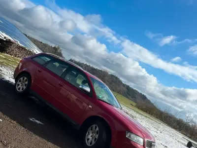 Gebraucht Audi A4 131 PS (96 kW) 2001 Rot Kombi