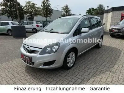 Gebraucht Opel Zafira Family 140 PS (102 kW) 2012 Silber Van / Kleinbus