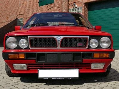 Rot Gebraucht 1990 Lancia Delta Kleinwagen | 36.000 €