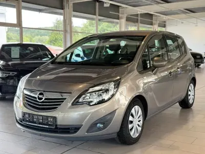 Gebraucht Opel Meriva Innovation 120 PS (88 kW) 2012 Grau Van / Kleinbus