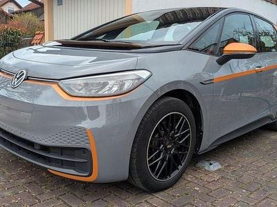 Second-hand VW ID.3 Pro 106 kW (145 CP) 2021 Gri Hatchback