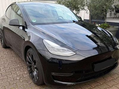 Second-hand Tesla Model Y Performance 392 kW (534 CP) 2022 Negru SUV