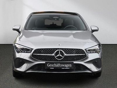 Gebraucht Mercedes CLA200 Shooting Brake 150 PS (110 kW) 2025 Kombi