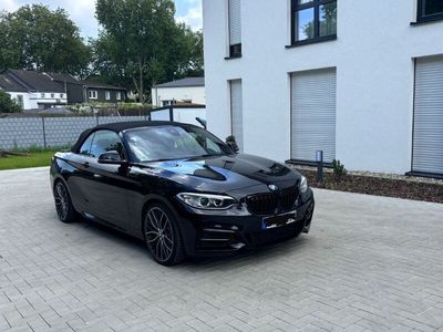 BMW M235