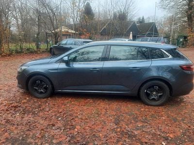 Grau Gebraucht 2017 Renault Mégane GrandTour Intens Kombi | 6.500 € (Guter Preis)