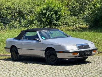 Gebraucht Chrysler Le Baron 143 PS (105 kW) 1991 Silber Cabrio