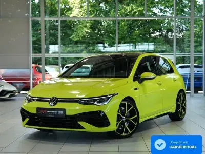 Gebraucht VW Golf VII R 2021 Schwarz Kleinwagen