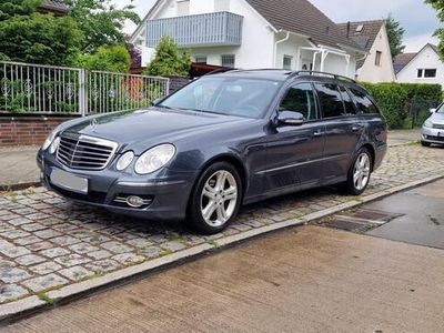 Mercedes E280