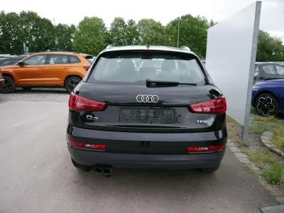 Usata Audi Q3 150 CV (110 kW) 2018 Nero SUV