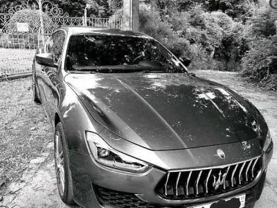 Usata Maserati Ghibli 349 CV (256 kW) 2018 Grigio Berlina