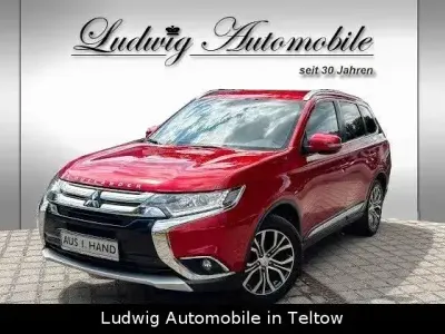 Gebraucht Mitsubishi Outlander Edition 150 PS (110 kW) 2017 Rot SUV