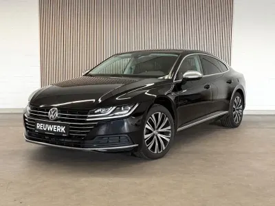 Gebraucht VW Arteon Elegance 190 PS (139 kW) 2018 Deep black perleffekt Kleinwagen