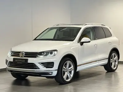 Gebraucht VW Touareg Edition 262 PS (192 kW) 2016 Weiß SUV
