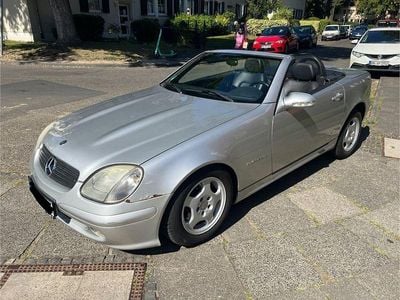 Mercedes SLK200