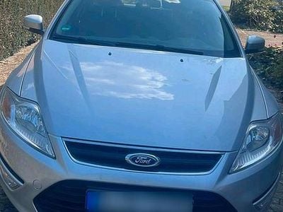 Second-hand Ford Mondeo 116 CP (85 kW) 2014 Argintiu Break