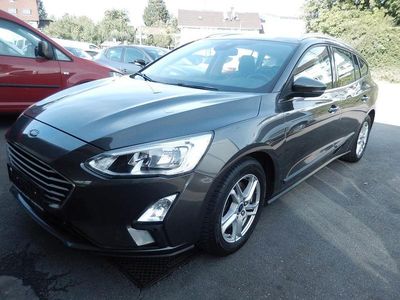 Gebraucht Ford Focus Cool & Connect 120 PS (88 kW) 2020 Grau Limousine