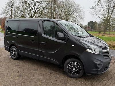 Gebraucht Opel Vivaro 125 PS (91 kW) 2018 Schwarz Van / Kleinbus