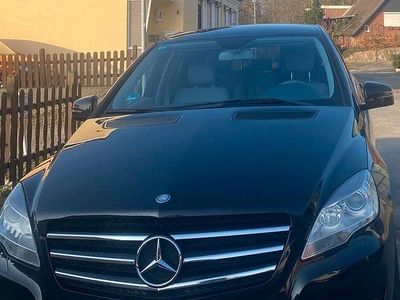 Mercedes R350