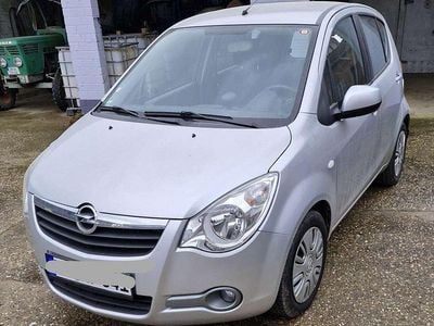 Usata Opel Agila Edition 86 CV (63 kW) 2008 Grigio Utilitaria