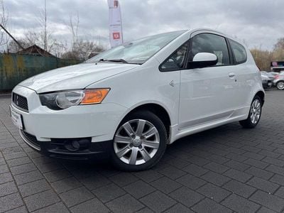 Gebraucht Mitsubishi Colt 95 PS (69 kW) 2013 Weiß Kleinwagen