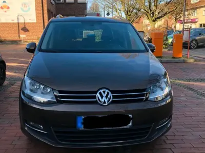 Gebraucht VW Sharan 140 PS (102 kW) 2010 Braun Van / Kleinbus
