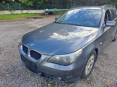 BMW 525